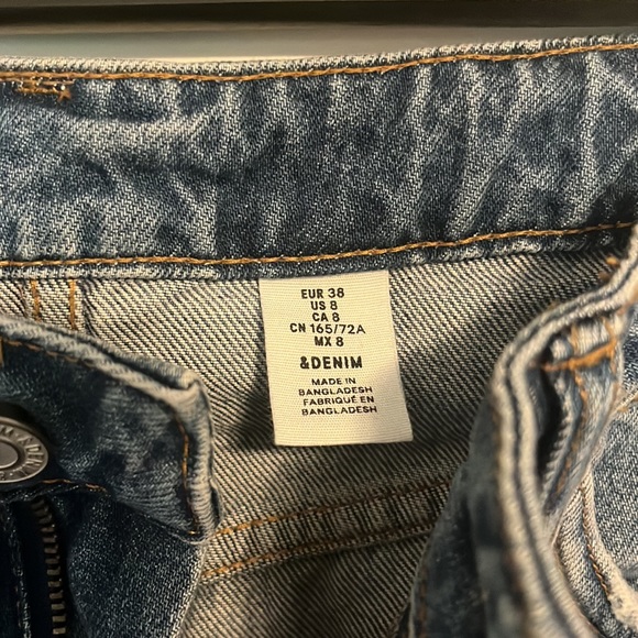 Denim skirt - Picture 2 of 3